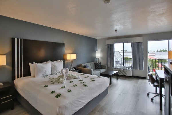 Best Western Surf City image 7